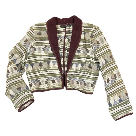 Patterned with Earth Tones Jacket with Maroon Accents - Picture 2 of 6